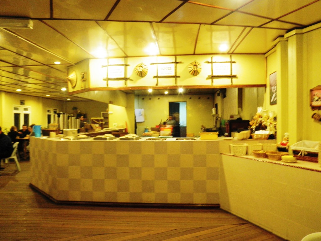 ラバンラタレストハウスの食堂